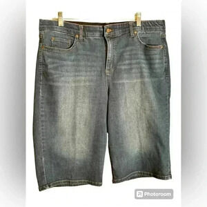Women’s size 16 Kim Roger’s Jean Bermuda shorts